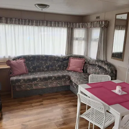 Gosp. Agroturystyczne Stary Gaj 펜션