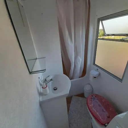 Gosp. Agroturystyczne Stary Gaj 펜션 Zerkowice