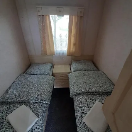 Gosp. Agroturystyczne Stary Gaj 펜션 Zerkowice